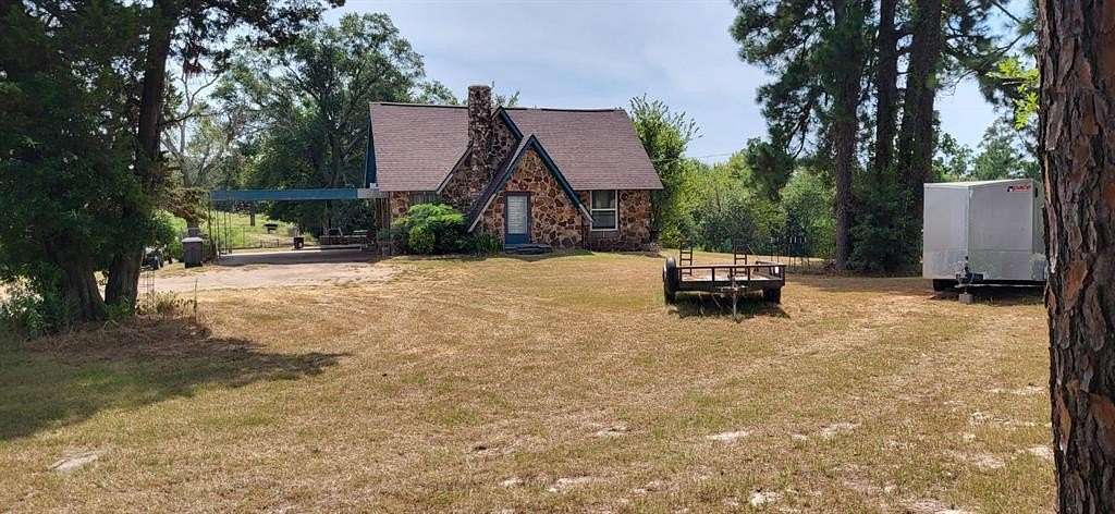 37.757 Acres of Land with Home for Sale in Sulphur Springs, Texas