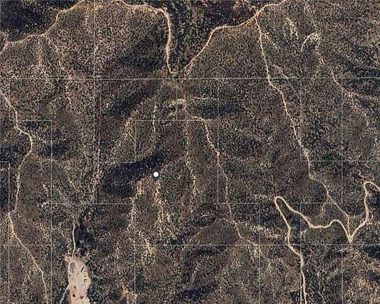 20 Acres of Land for Sale in Hesperia, California