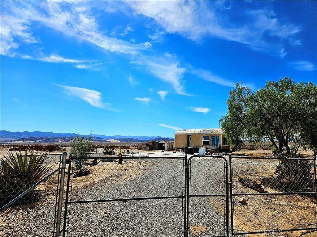 5 Acres of Residential Land with Home for Sale in Twentynine Palms, California