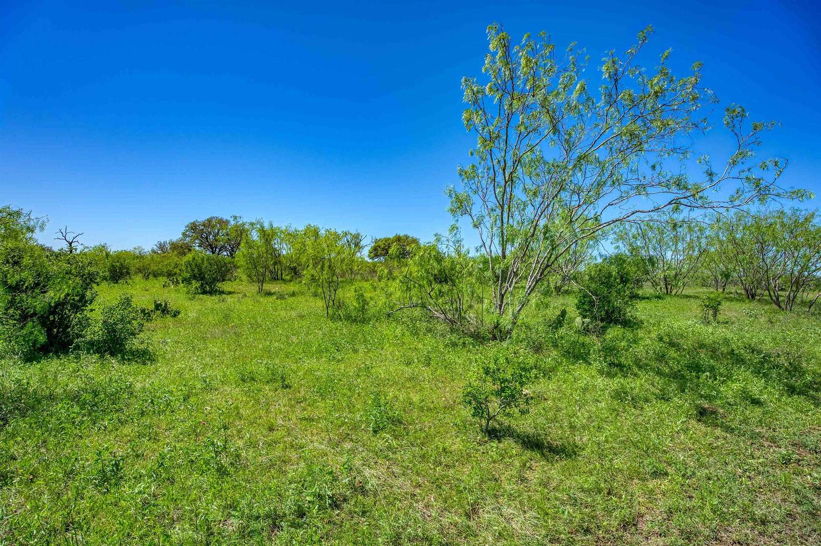 5.33 Acres of Residential Land for Sale in Spicewood, Texas