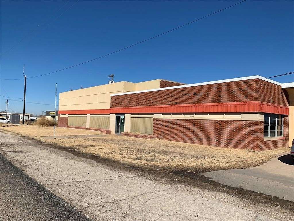 79.75 Acres of Mixed-Use Land for Sale in Sweetwater, Texas