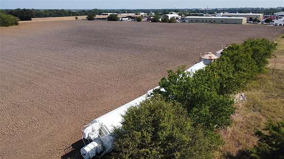 16.65 Acres of Agricultural Land for Sale in Gainesville, Texas