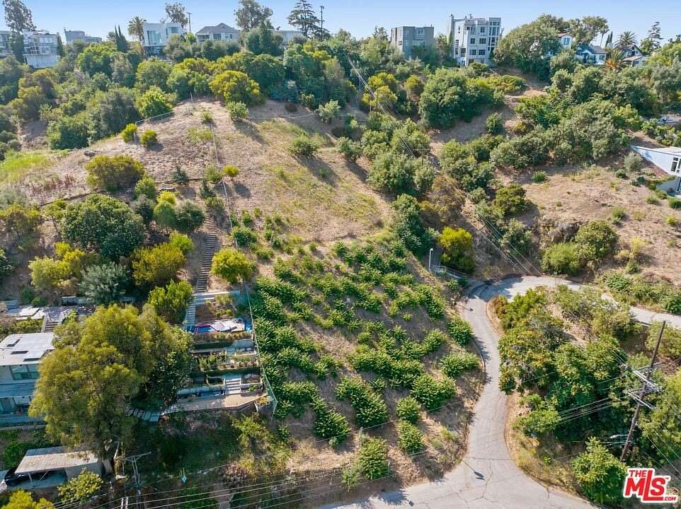 0.66 Acres of Residential Land for Sale in Los Angeles, California