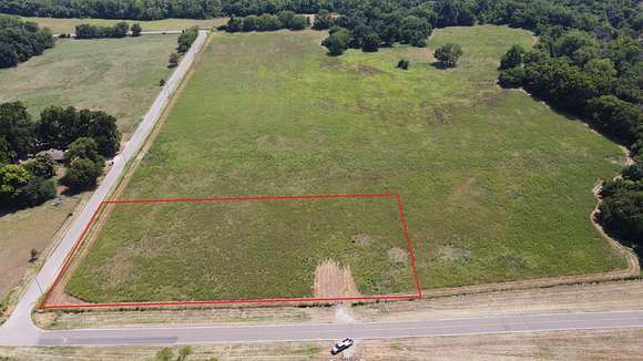 3 Acres of Residential Land for Sale in Slaughterville, Oklahoma