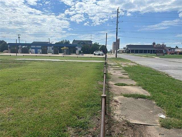 0.321 Acres of Commercial Land for Sale in Okmulgee, Oklahoma