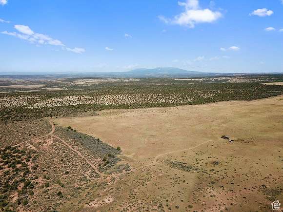 212 Acres of Recreational Land for Sale in Monticello, Utah