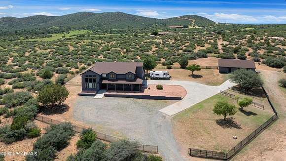 14.69 Acres of Land with Home for Sale in Prescott Valley, Arizona