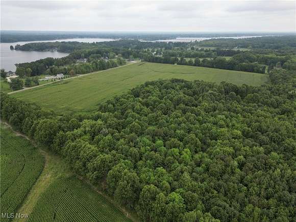 61.293 Acres of Land for Sale in Lake Milton, Ohio