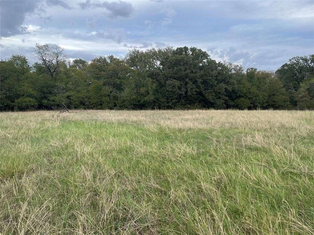 7.5 Acres of Land for Sale in Mingus, Texas