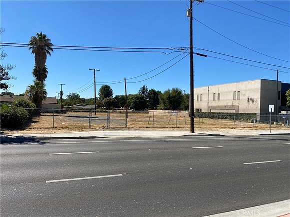 0.89 Acres of Commercial Land for Sale in Riverside, California