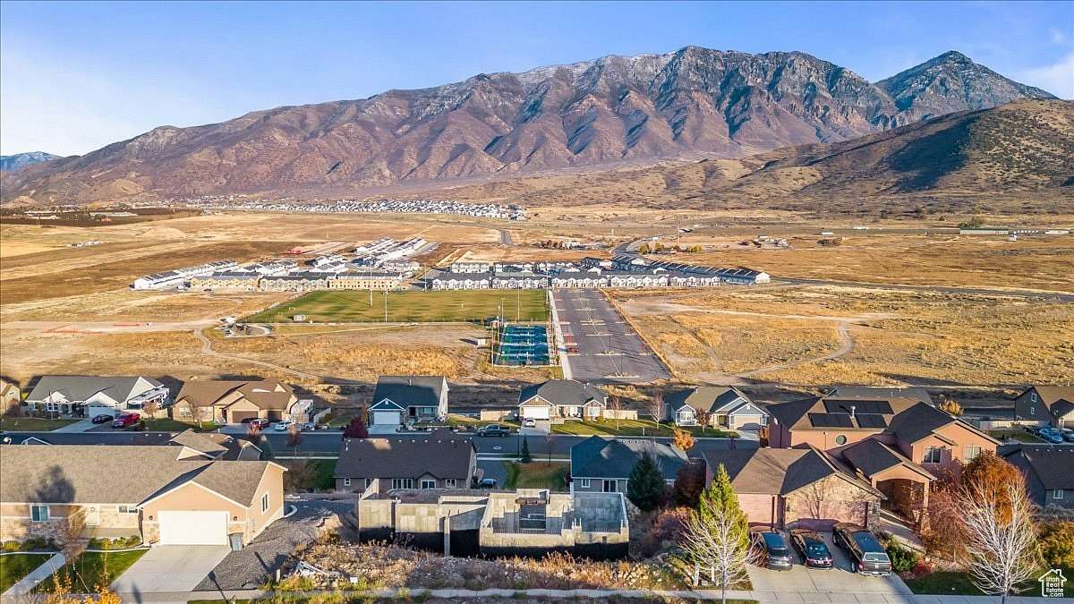 0.25 Acres of Residential Land for Sale in Santaquin, Utah