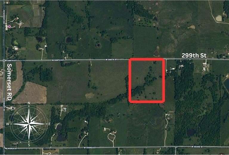 30.3 Acres of Land for Sale in Paola, Kansas