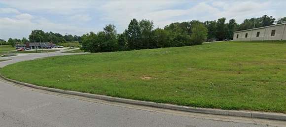 1.07 Acres of Commercial Land for Sale in Excelsior Springs, Missouri