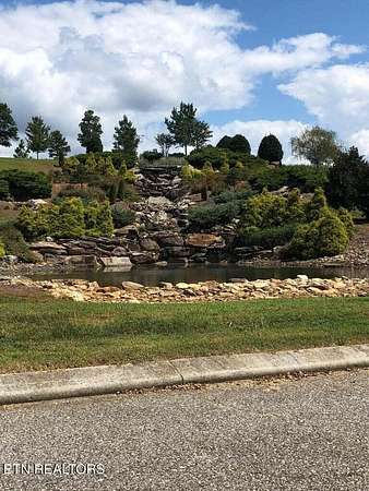 1.34 Acres of Residential Land for Sale in Loudon, Tennessee