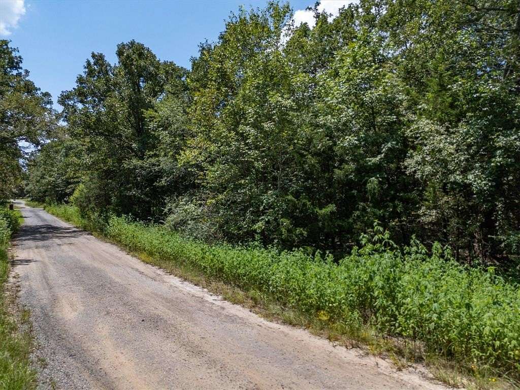 0.576 Acres of Residential Land for Sale in Van, Texas