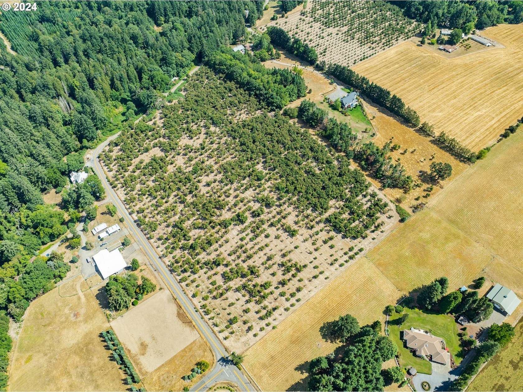 20 Acres of Agricultural Land for Sale in Sherwood, Oregon