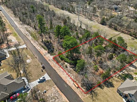 0.535 Acres of Residential Land for Sale in Mineola, Texas