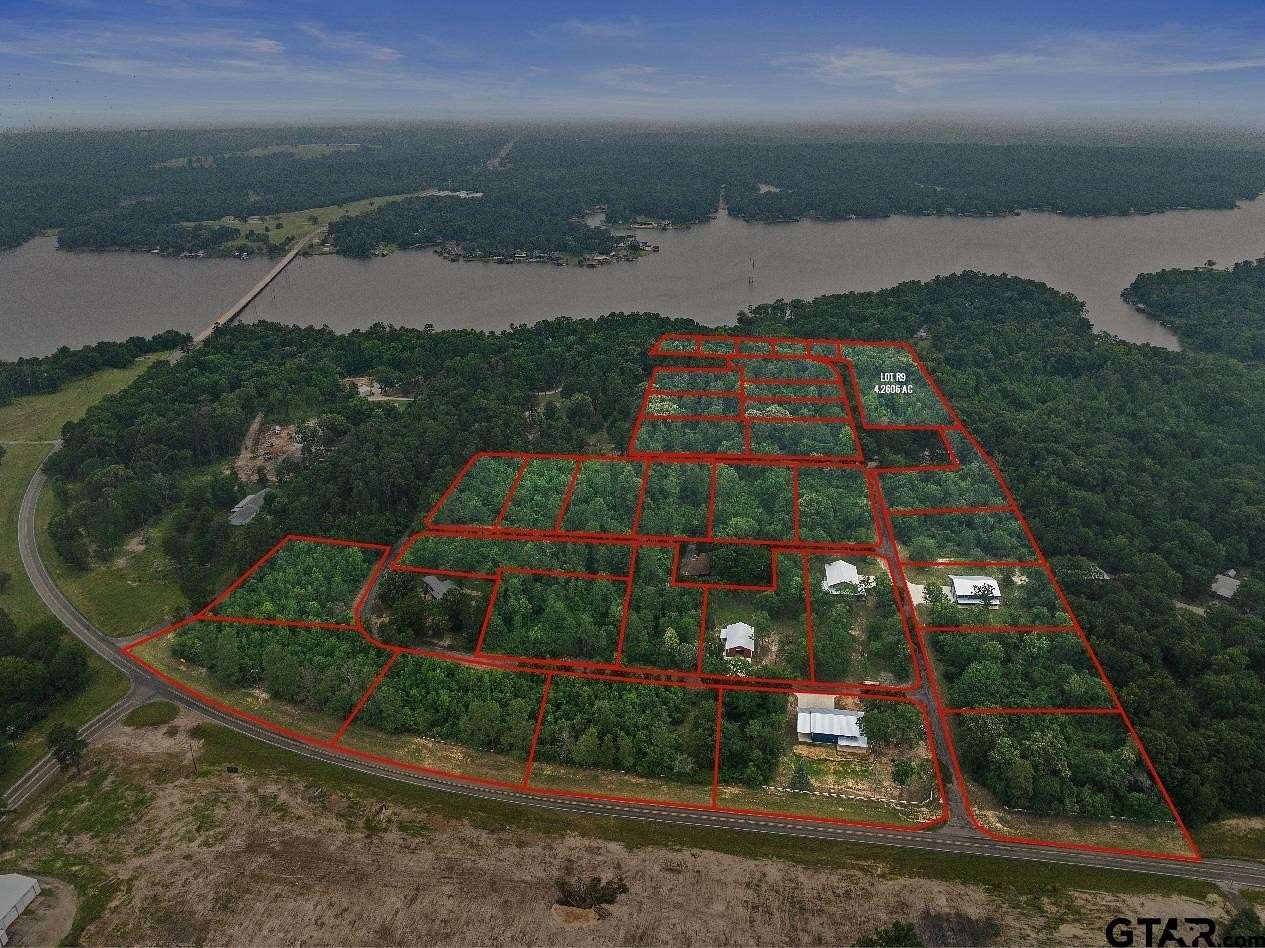 4.281 Acres of Residential Land for Sale in Scroggins, Texas