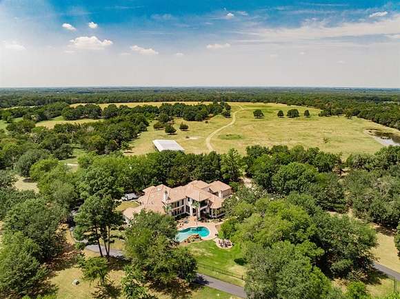 131 Acres of Land with Home for Sale in Poetry, Texas