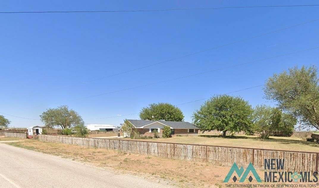 4.77 Acres of Residential Land with Home for Sale in Lovington, New Mexico