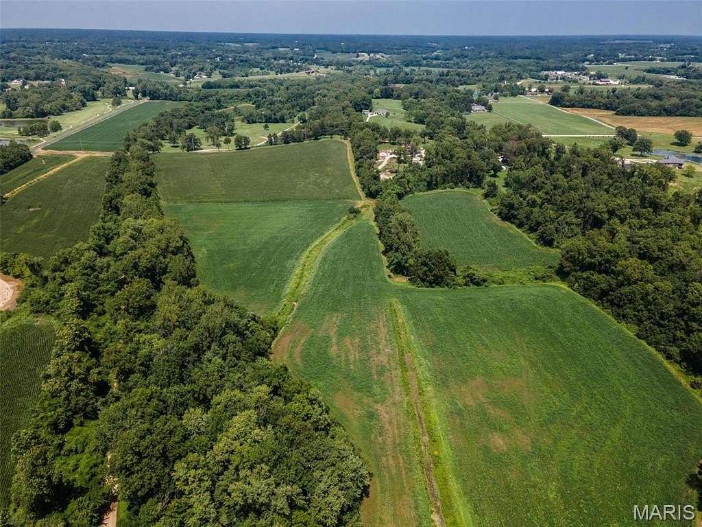 48.3 Acres of Agricultural & Residential Land for Sale in Alton, Illinois