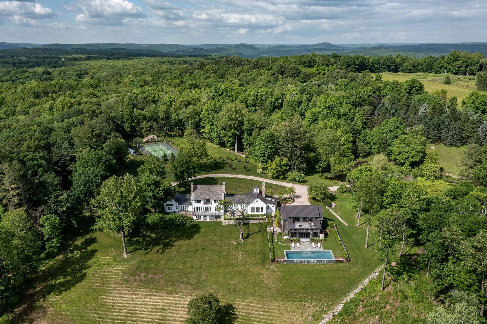 24.3 Acres of Land with Home for Sale in Washington, Connecticut