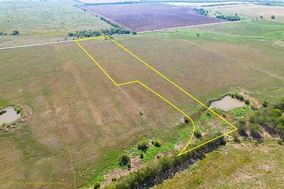 9.57 Acres of Land for Sale in Whitesboro, Texas