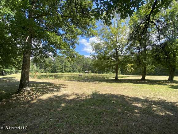 3.24 Acres of Residential Land for Sale in Brandon, Mississippi