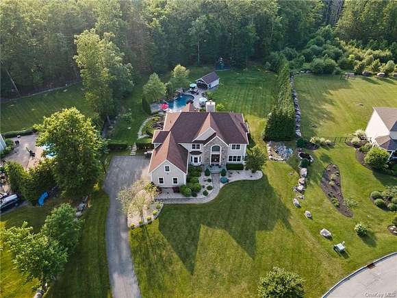 4.4 Acres of Residential Land with Home for Sale in Highland Mills, New York