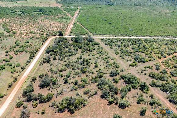 4 Acres of Residential Land for Sale in Nixon, Texas