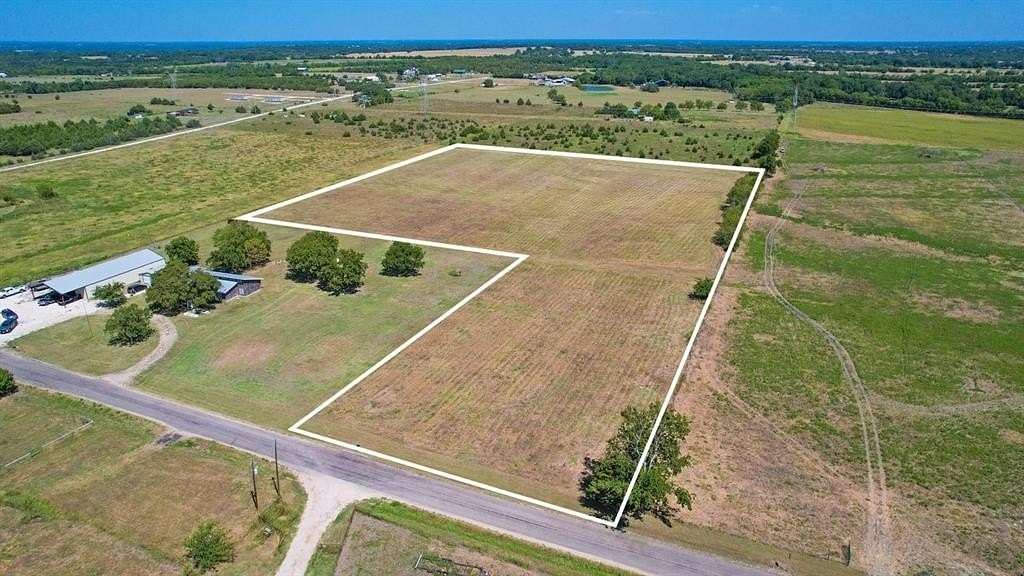 9.157 Acres of Land for Sale in Farmersville, Texas