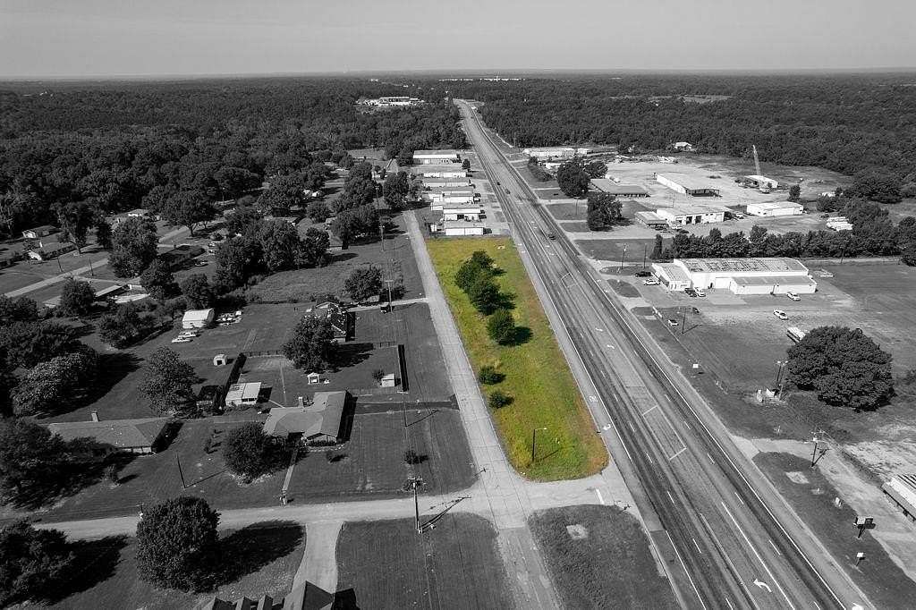 0.893 Acres of Commercial Land for Sale in Palestine, Texas