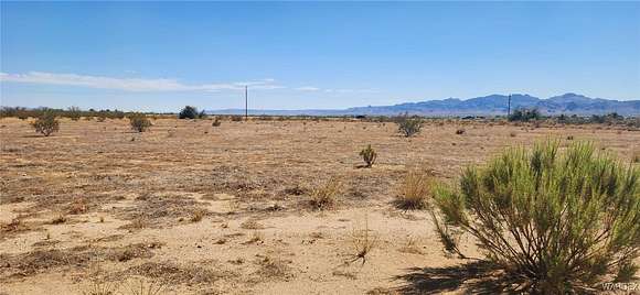 3.639 Acres of Land for Sale in Golden Valley, Arizona