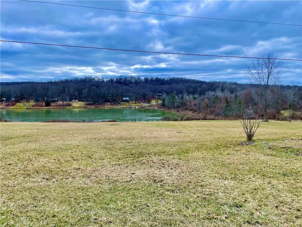 0.941 Acres of Residential Land for Sale in Allegheny Township, Pennsylvania