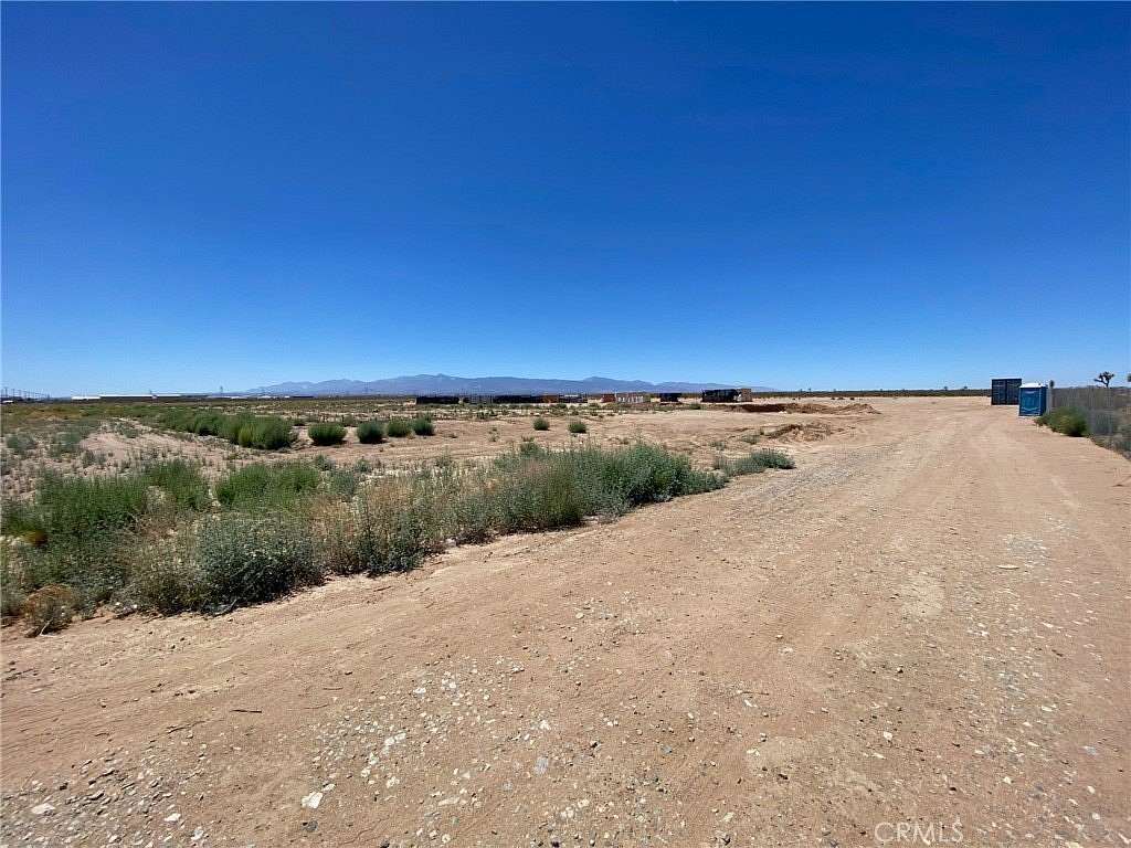 12 Acres of Commercial Land for Sale in Adelanto, California