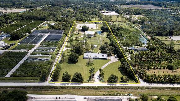 Residential Land with Home for Sale in Loxahatchee Groves, Florida