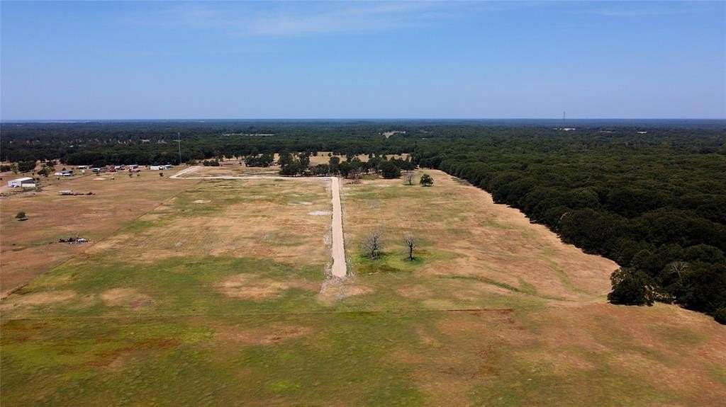 13.49 Acres of Land for Sale in Honey Grove, Texas