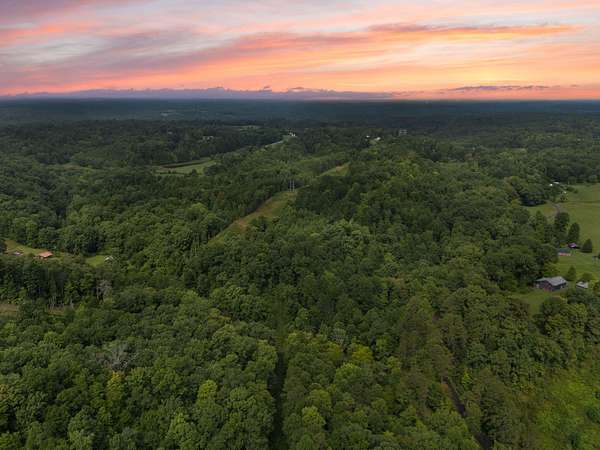 150 Acres of Recreational Land for Sale in Beattyville, Kentucky