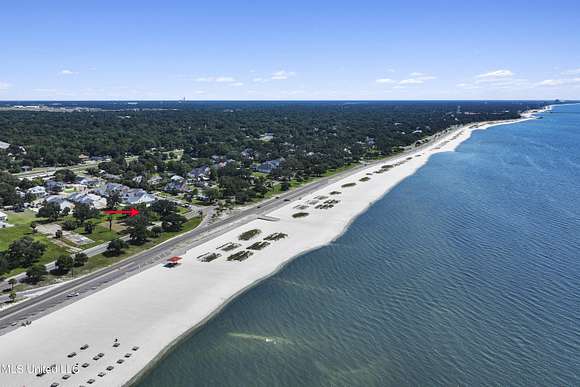 0.44 Acres of Mixed-Use Land for Sale in Gulfport, Mississippi