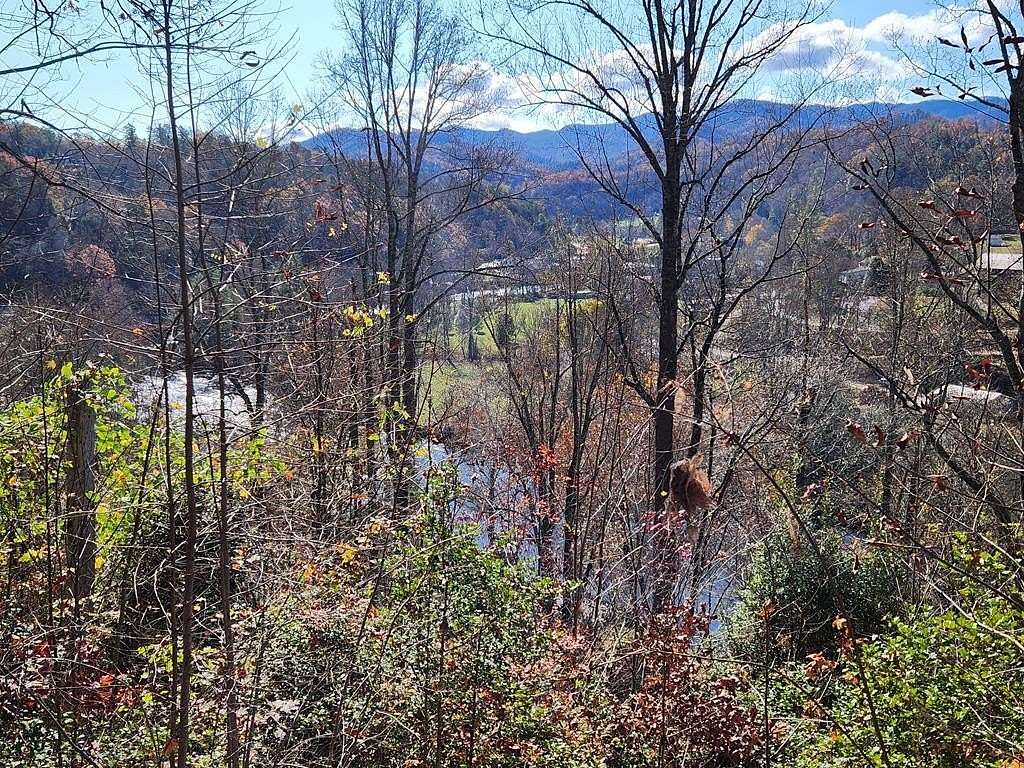 3 Acres of Residential Land for Sale in Whittier, North Carolina