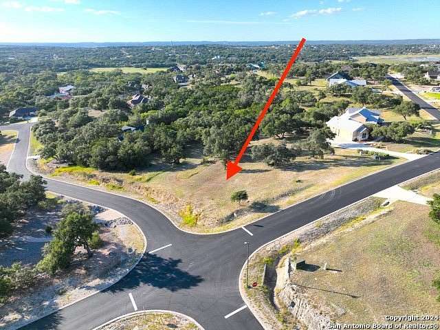 1.147 Acres of Residential Land for Sale in Canyon Lake, Texas