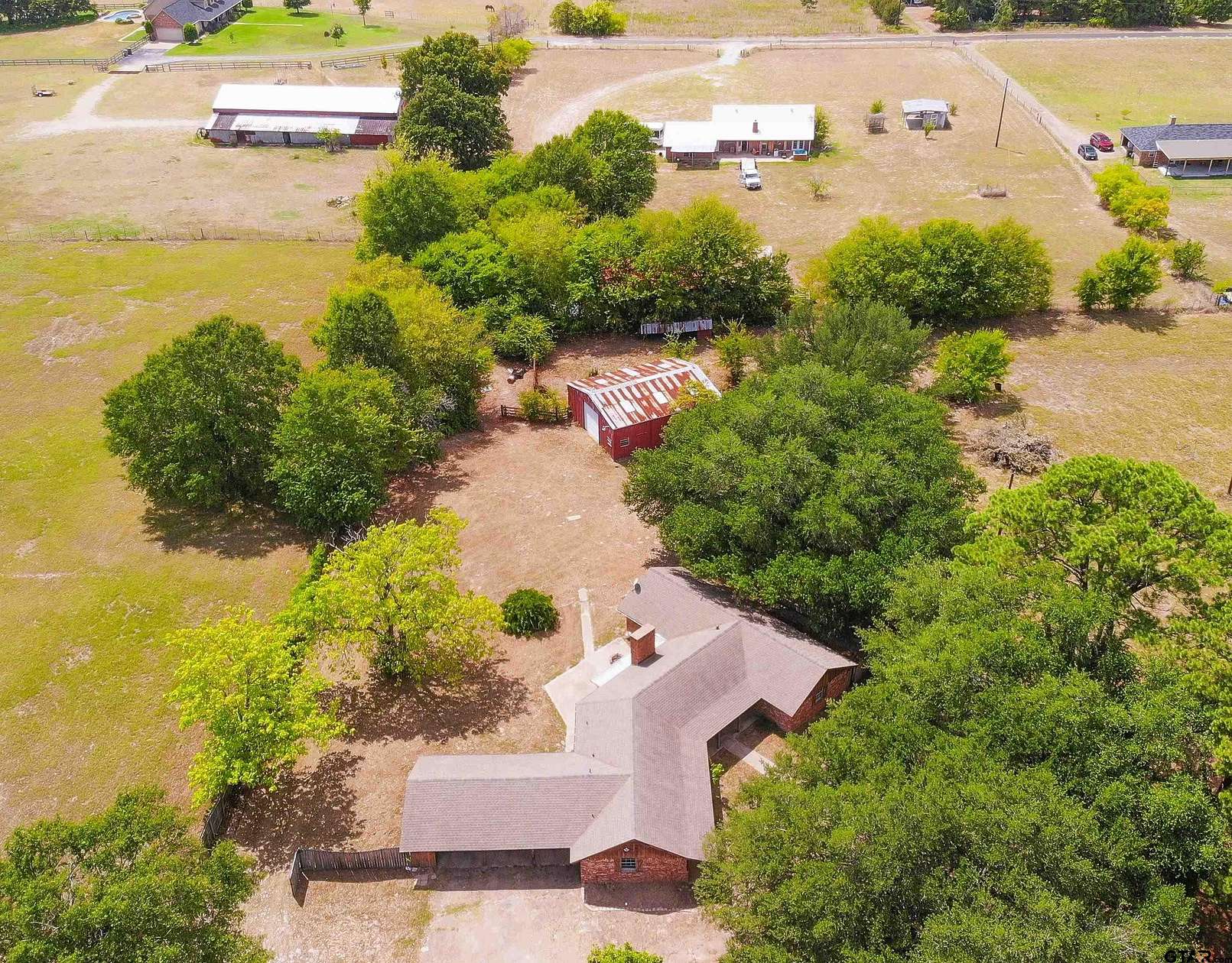 5.089 Acres of Land with Home for Sale in Tyler, Texas