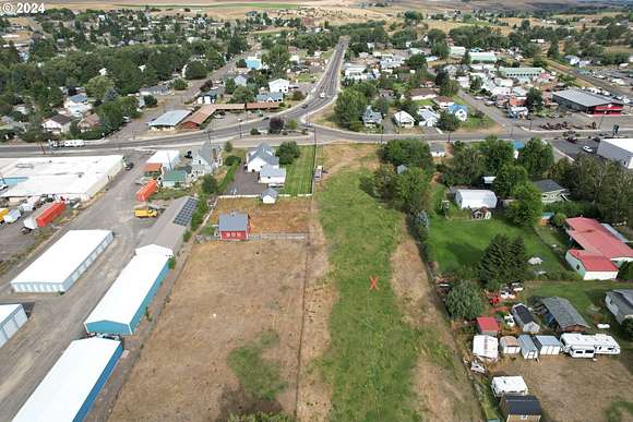 1.23 Acres of Commercial Land for Sale in Enterprise, Oregon