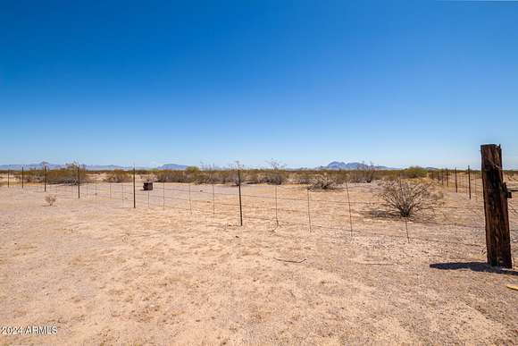 9.24 Acres of Land for Sale in Tonopah, Arizona