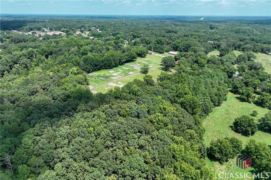 1.25 Acres of Residential Land for Sale in Comer, Georgia