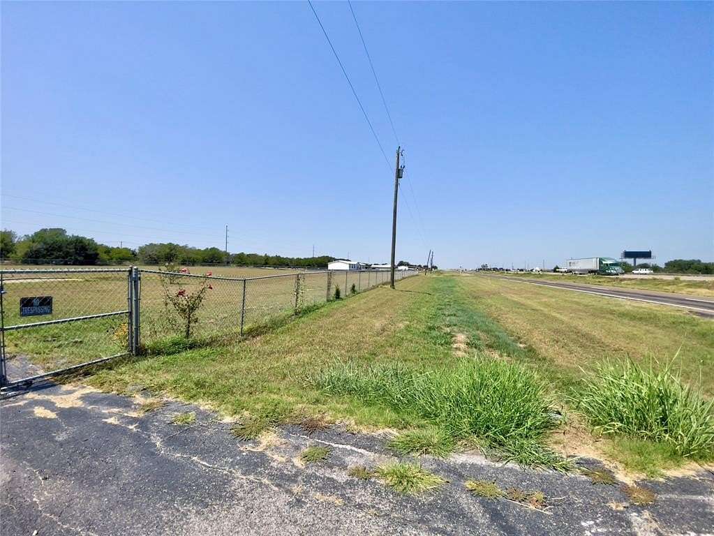 5 Acres of Mixed-Use Land for Sale in Alma, Texas