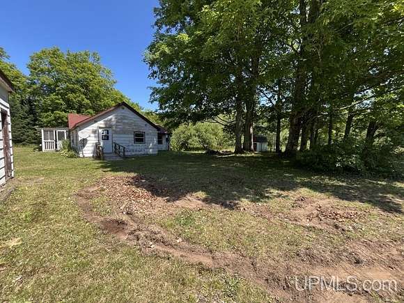 3.6 Acres of Residential Land with Home for Sale in Shingleton, Michigan