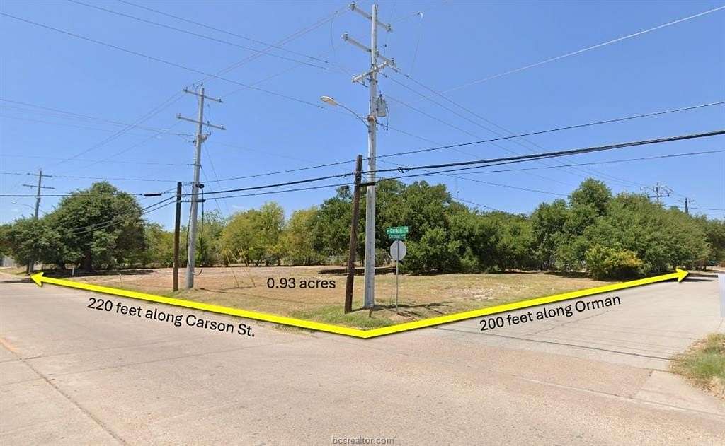 0.93 Acres of Mixed-Use Land for Sale in Bryan, Texas