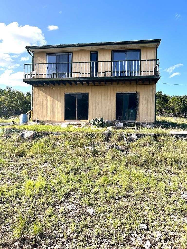 8.46 Acres of Residential Land with Home for Sale in Kerrville, Texas