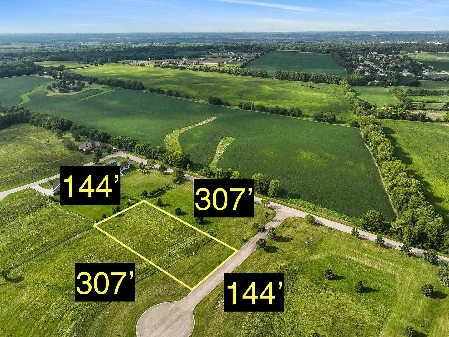 1.02 Acres of Residential Land for Sale in Yorkville, Illinois